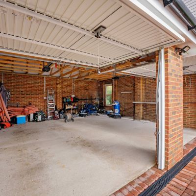 Garaging