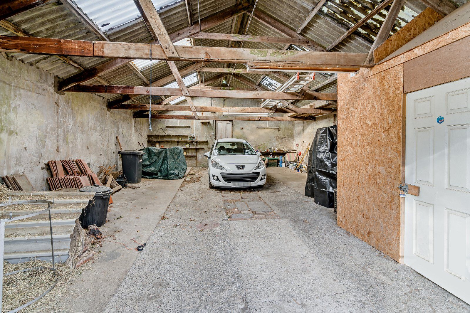 Outbuilding - Garage