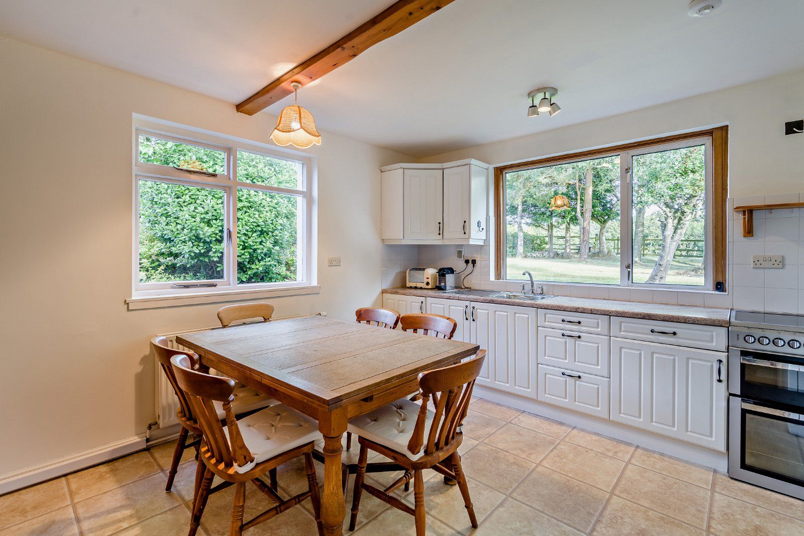 Kitchen Dining Space