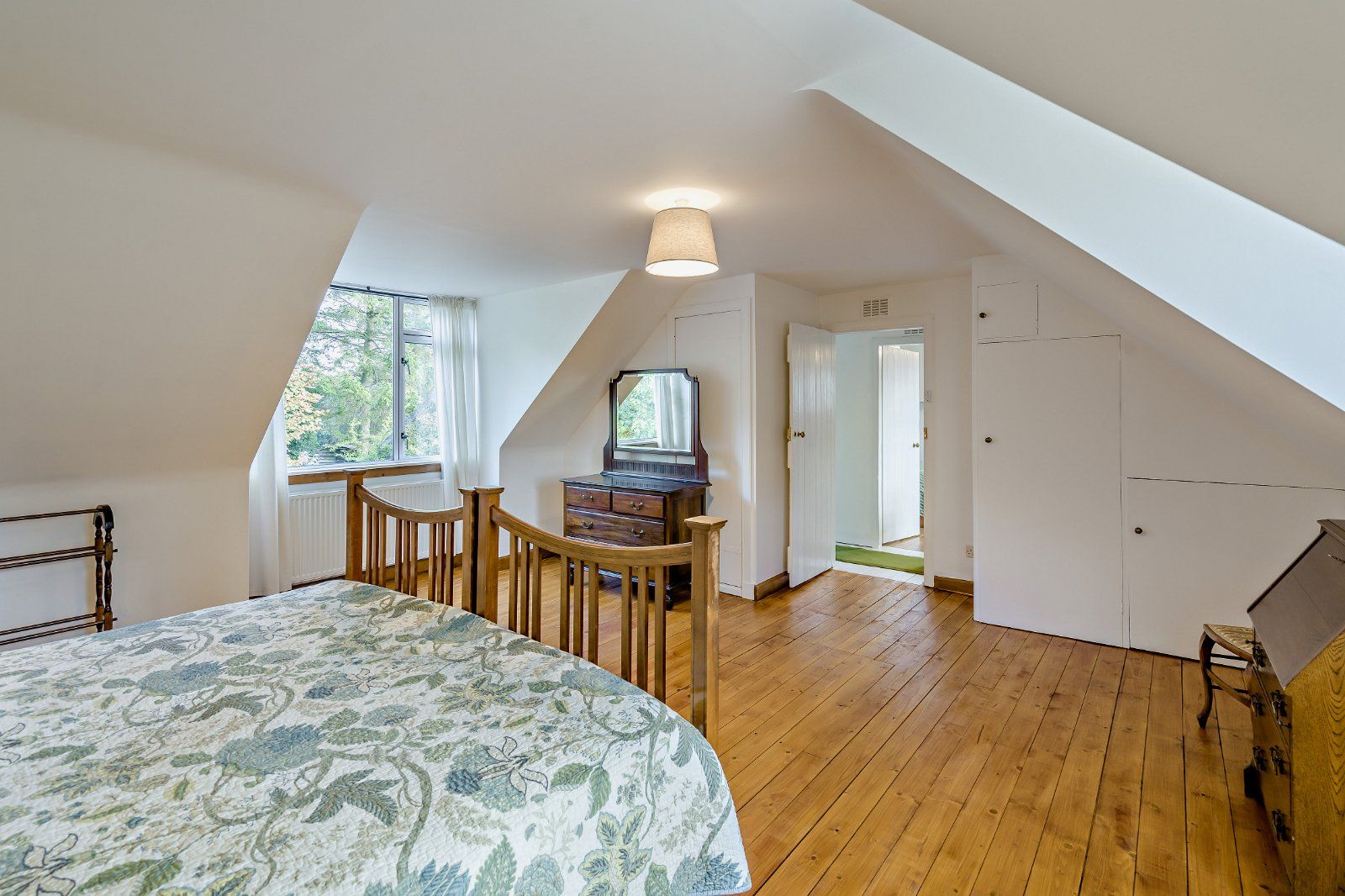 Spacious Room