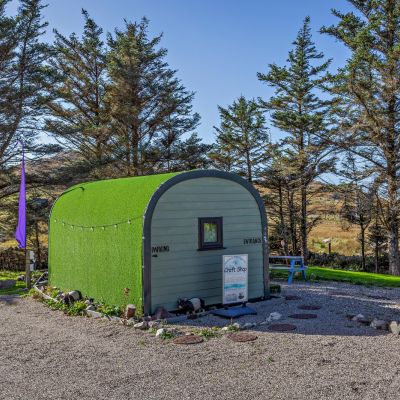 Pod/Craft Shop