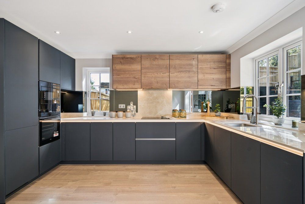 Kitchen 1