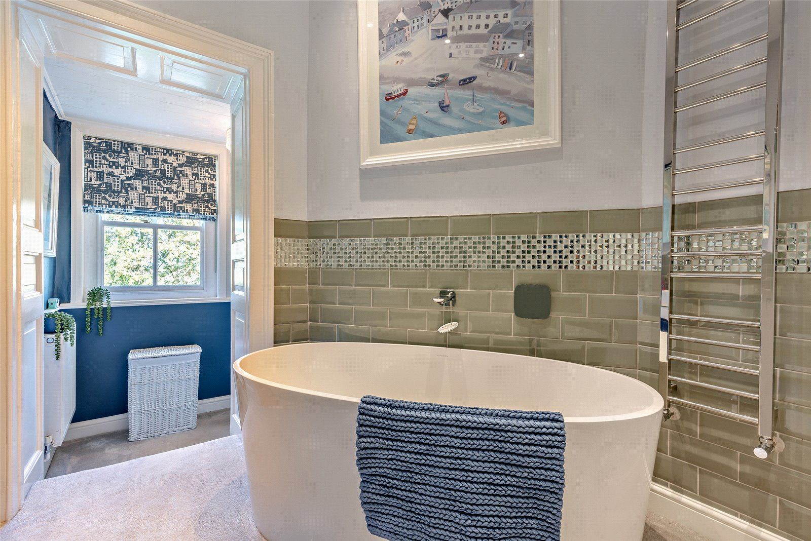 Ensuite