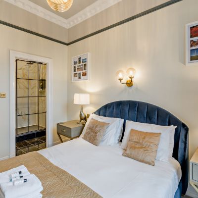 With En Suite