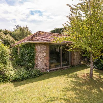 Outbuilding