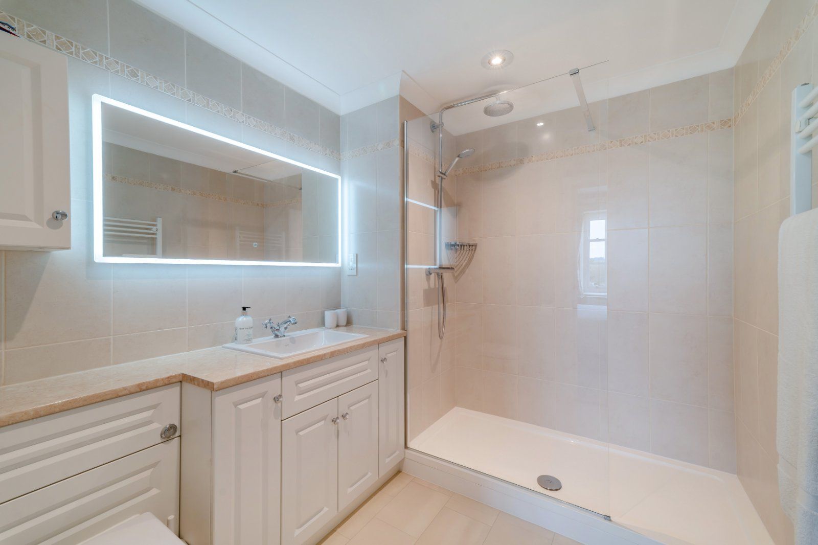 Ensuite Shower Room