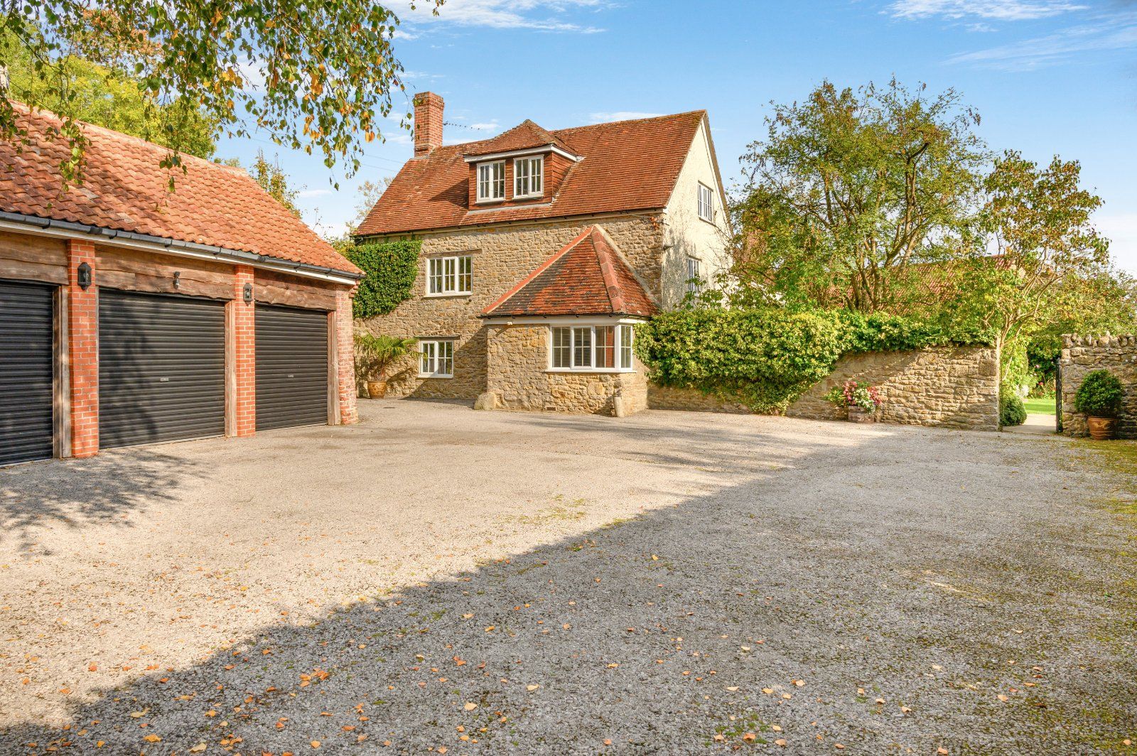 Garage and Parking
