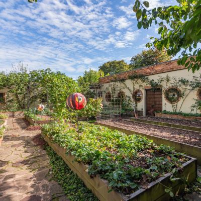 Walled Garden