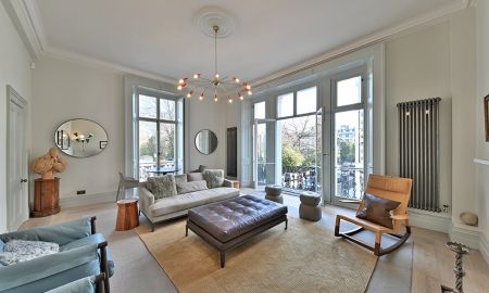 1st Floor Onslow Sq.