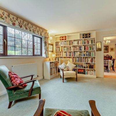 Sitting Room/Library