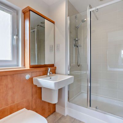 Ensuite Shower