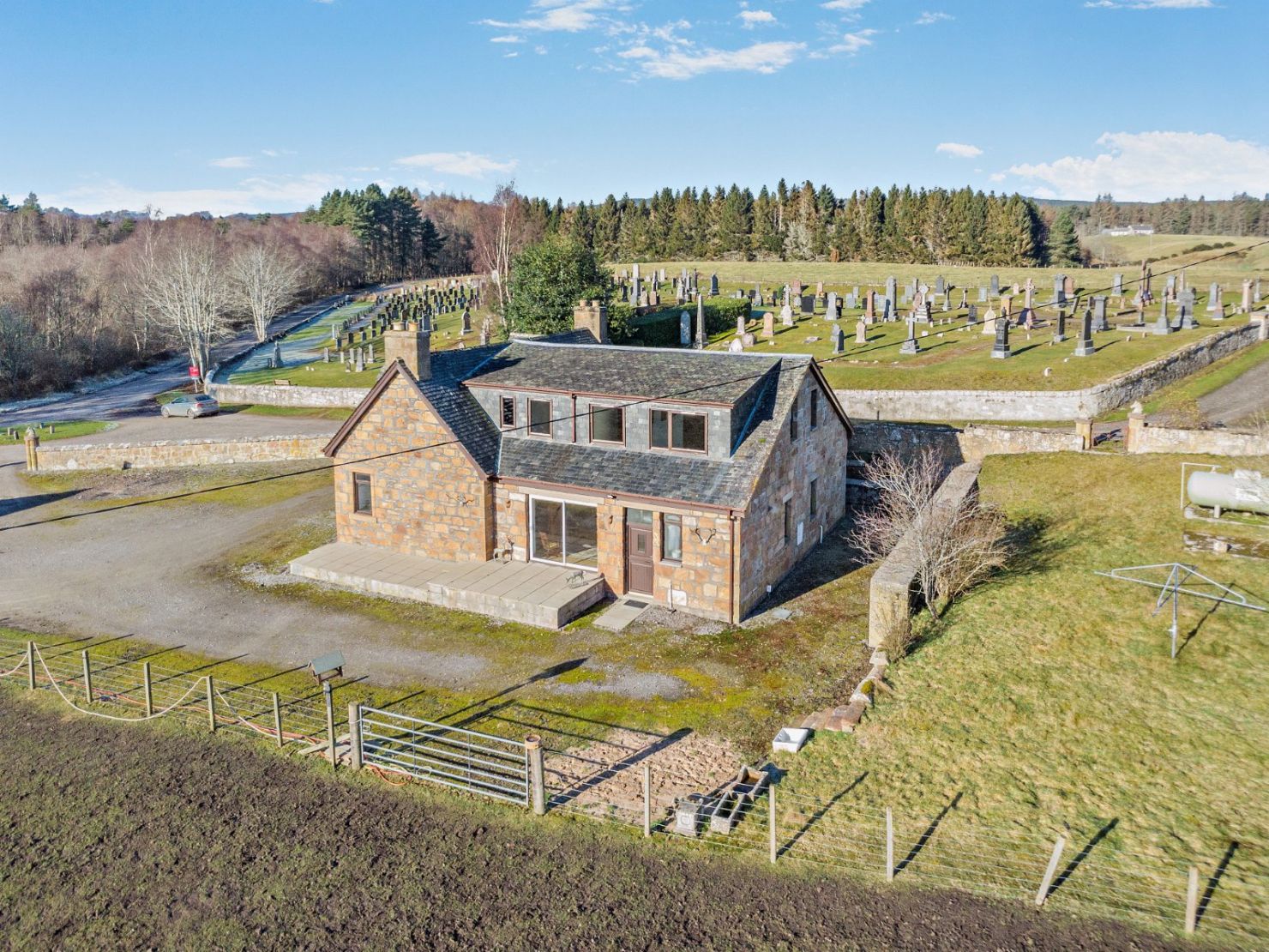 Logie Easter Cottage