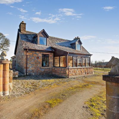 Logie Easter Cottage