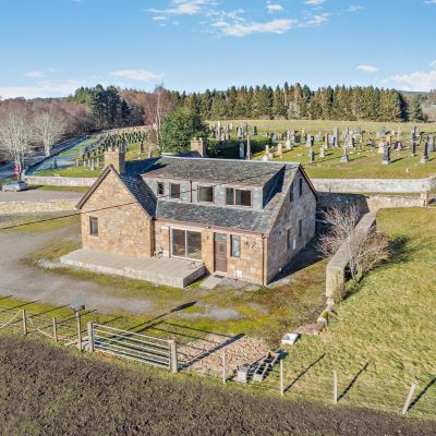 Logie Easter Cottage