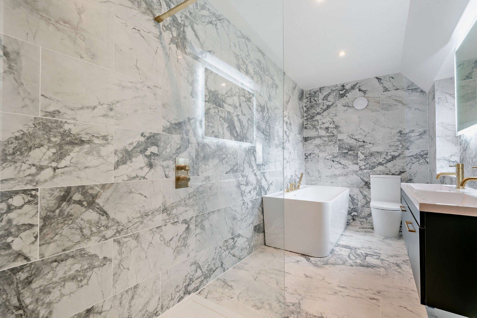 Family Shower/Bath