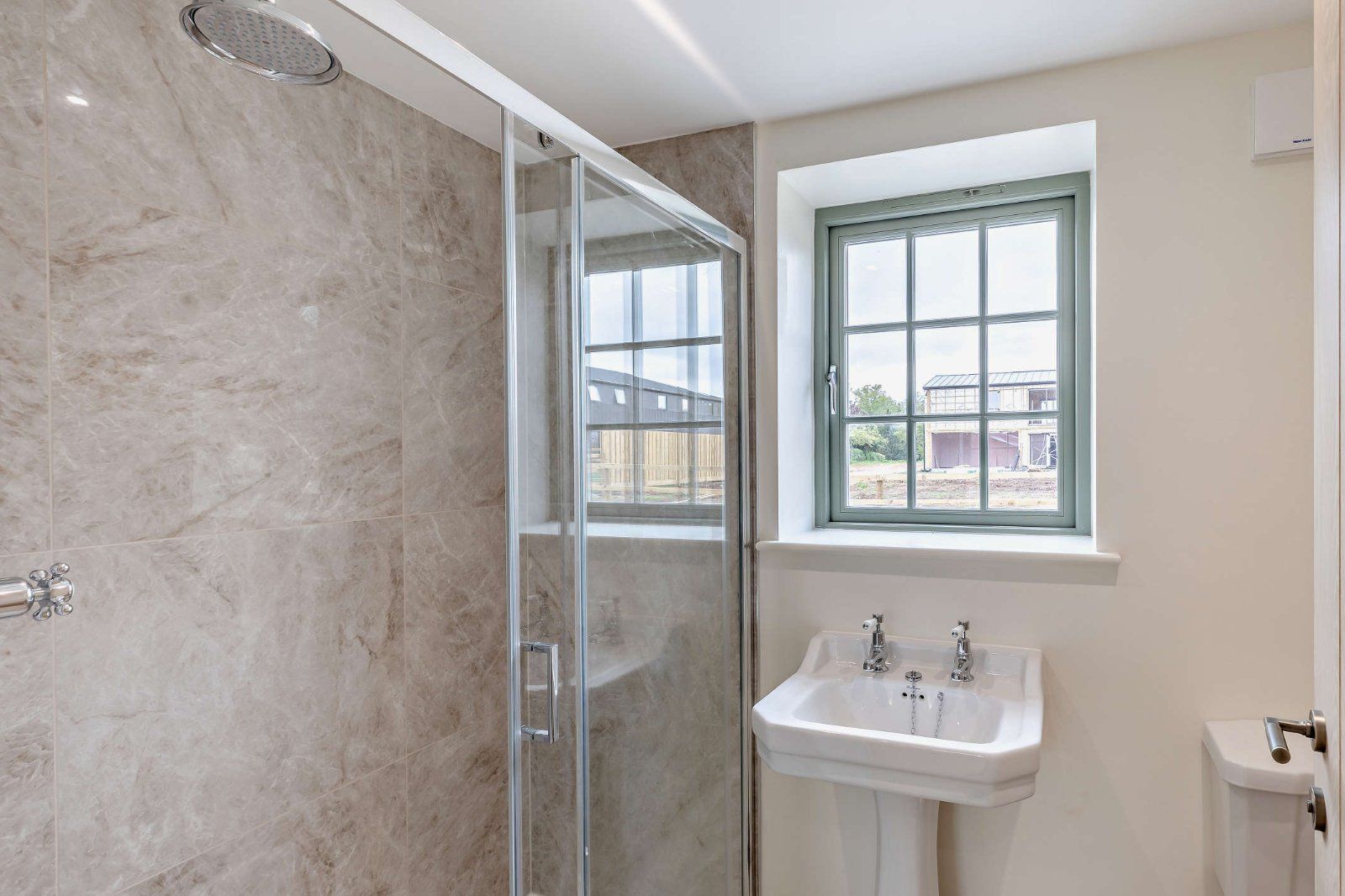 Grnd Floor Ensuite