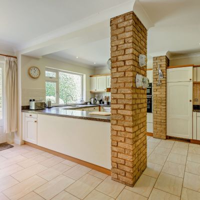 Kitchen/Breakfast Rm