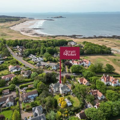 House, Coast & Beach