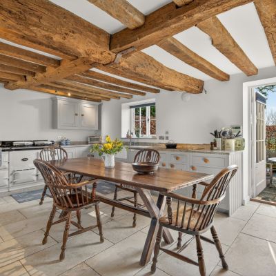 Kitchen/Breakfast Rm