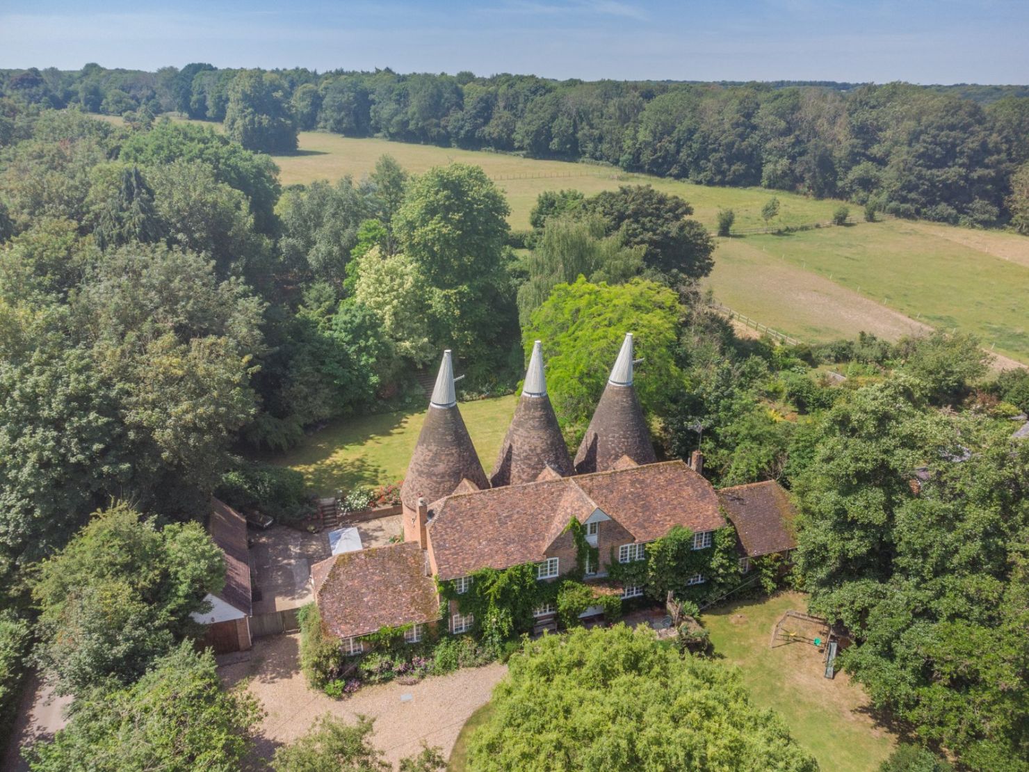 Kenfield Oast Aerial