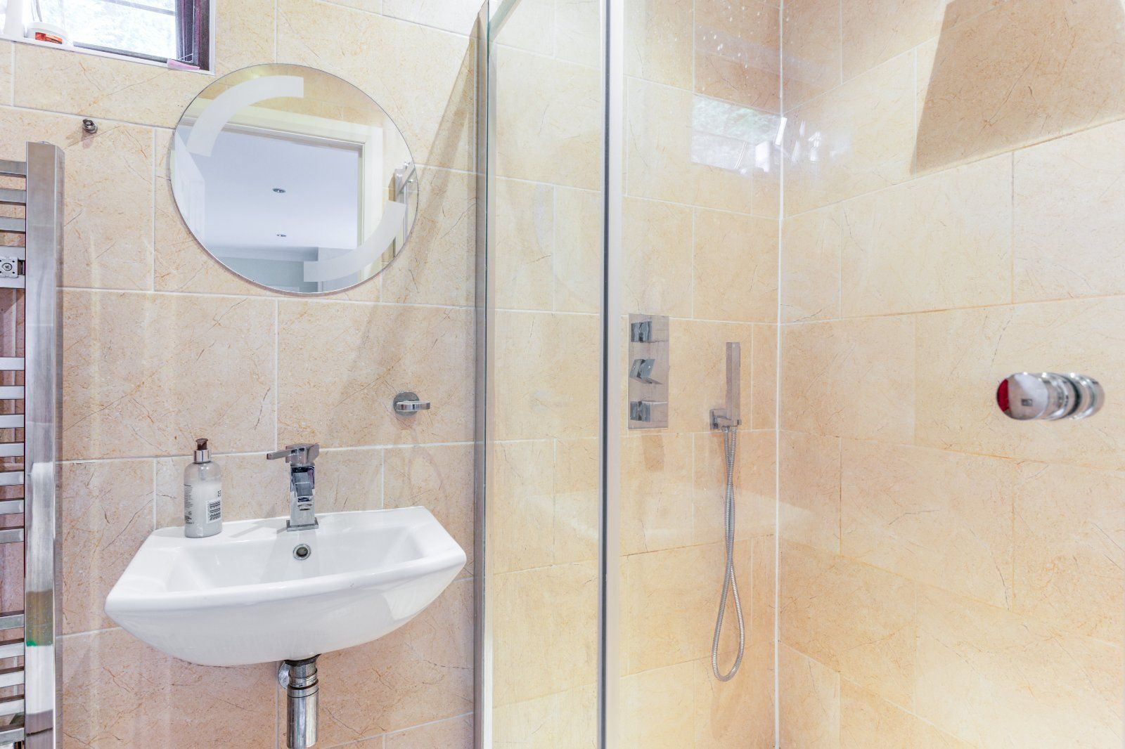 En Suite Shower Room