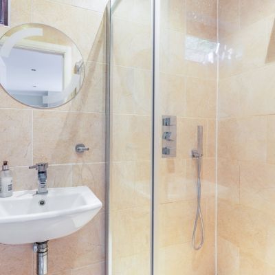 En Suite Shower Room