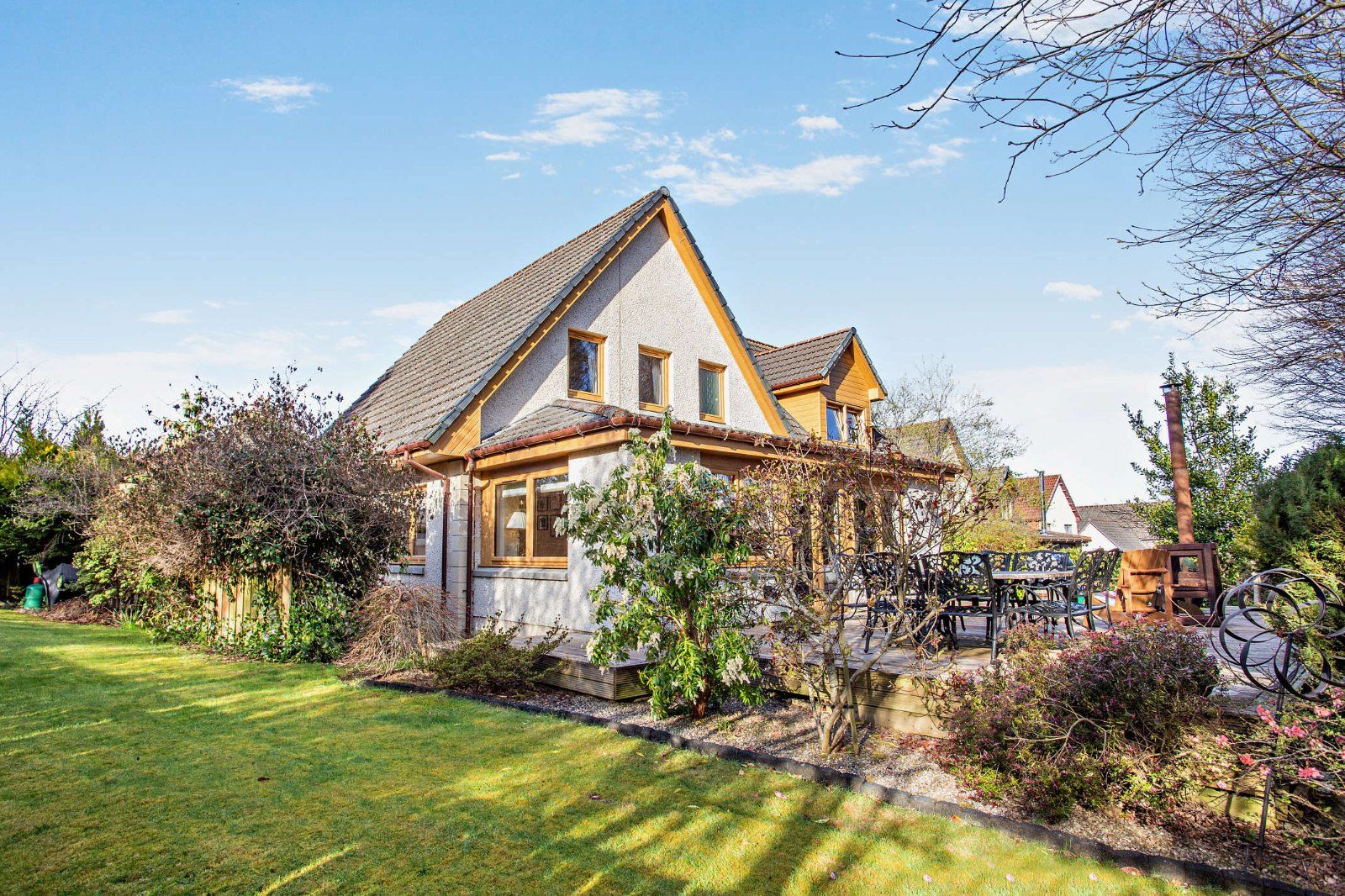 18 Redwood Crescent