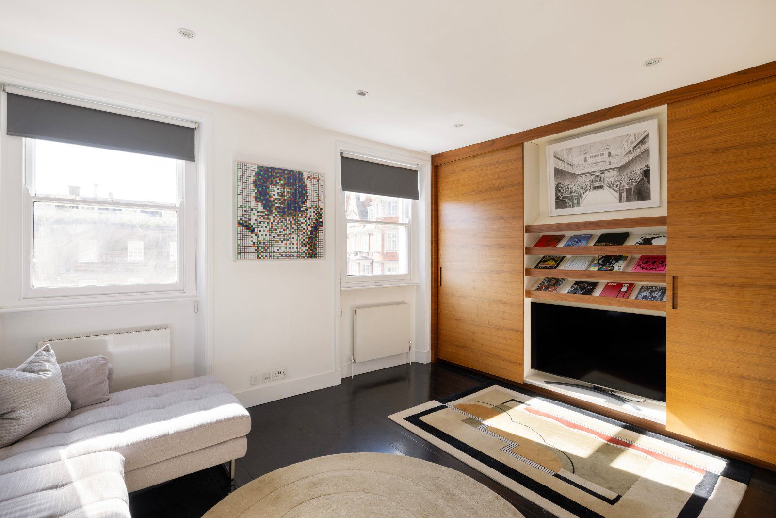 Sitting Room/Bedroom