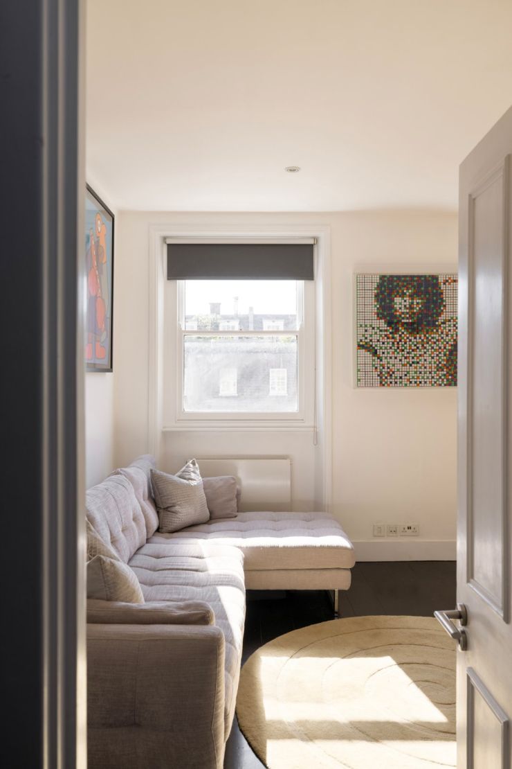 Sitting Room/Bedroom