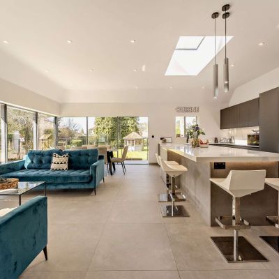 Kitchen/Breakfast Rm