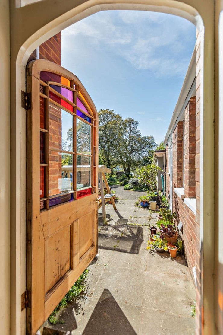 16 Marlborough Road