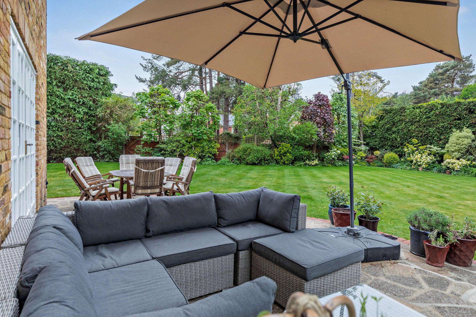 Patio & Garden