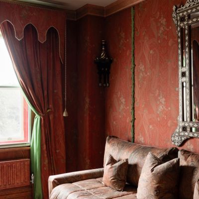 Bed/Sitting Room