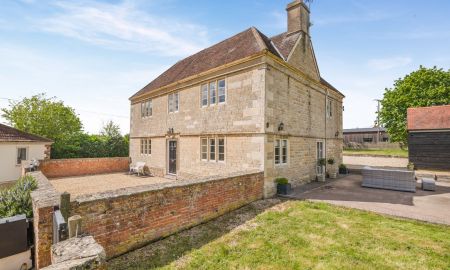 Blue Barn Farmhouse