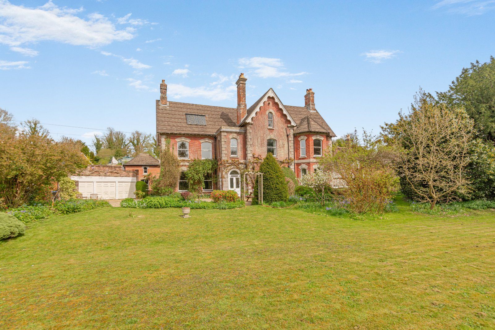 Elmfield House