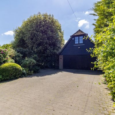 Double Garage