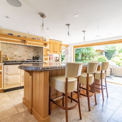 Kitchen/Breakfast Rm