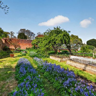 Walled Garden