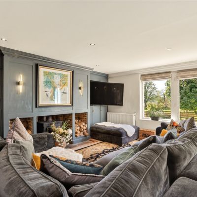 Sitting Area