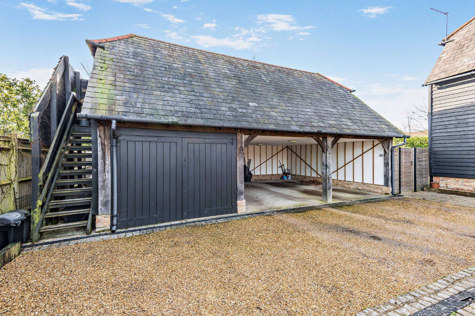 Annexe and Garage