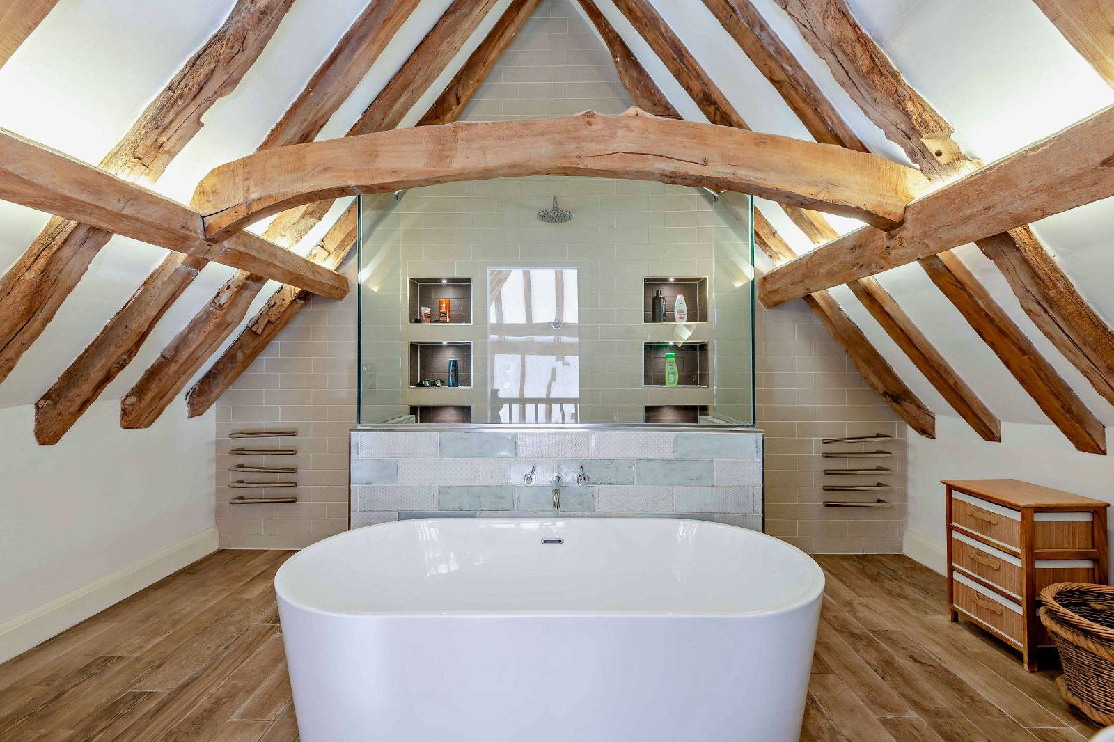 Ensuite