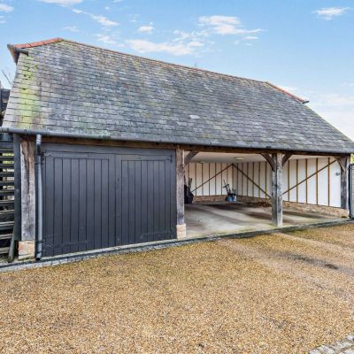 Annexe and Garage