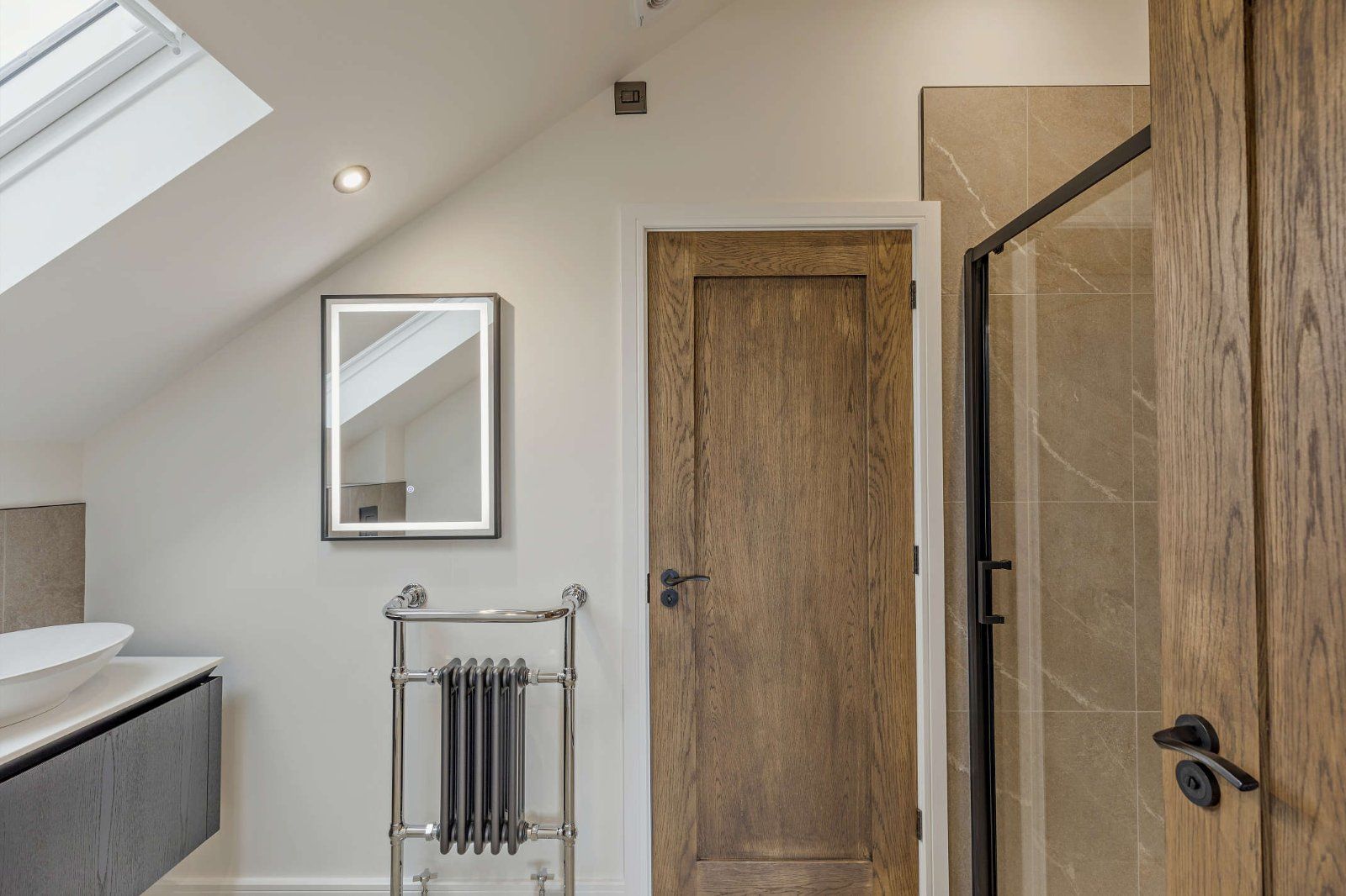 Ensuite