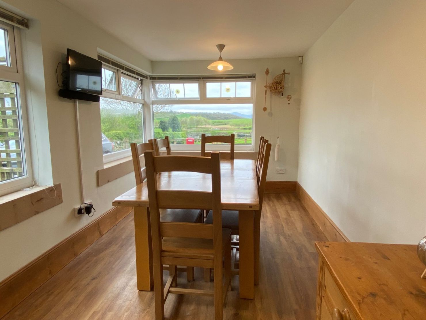 Breakfast Room