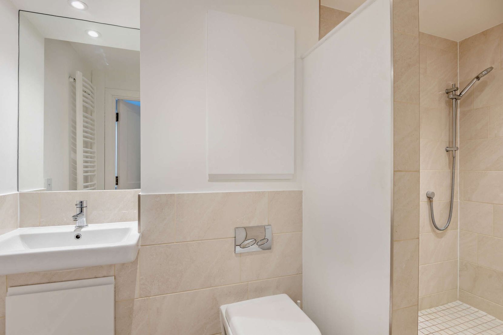 En Suite Shower Room
