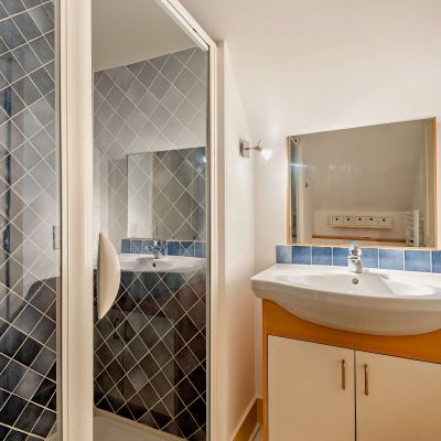 En Suite Shower Room