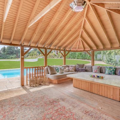 Pool House