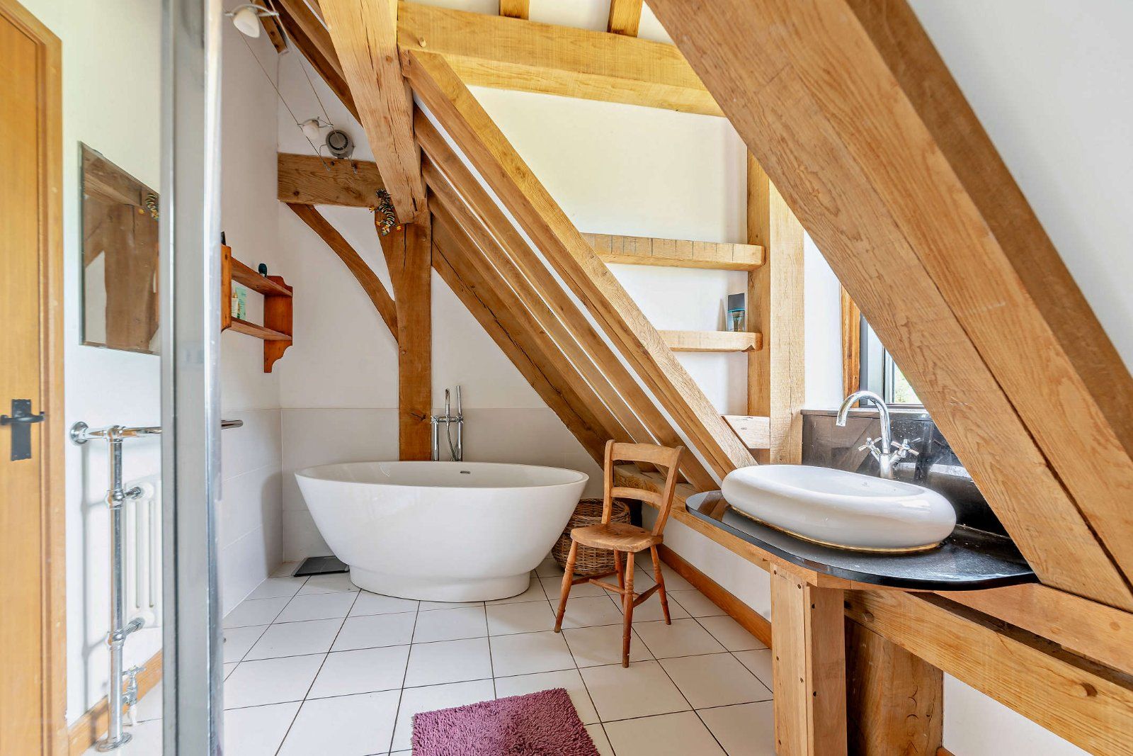 En-Suite Bathroom