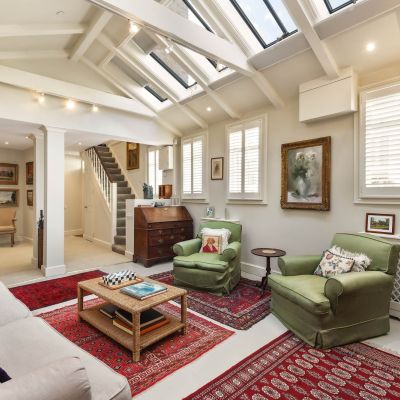 Studio Drawing Room