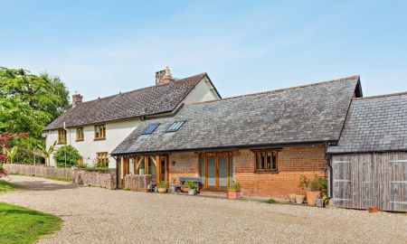 Talaton Farm Cottage